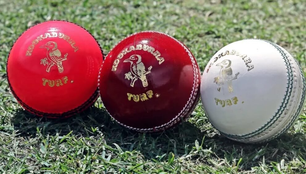 WHAT IS THE DIFFERENCE BETWEEN TEST AND ODI CRICKET?